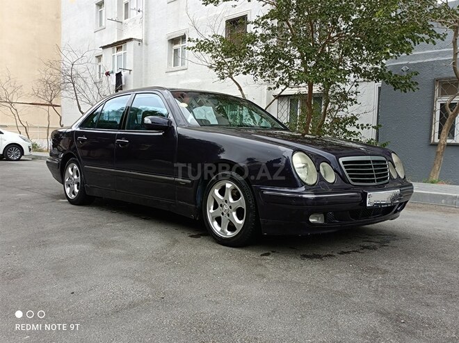 Mercedes E 240 2000, 320,000 km - 2.4 l - Bakı