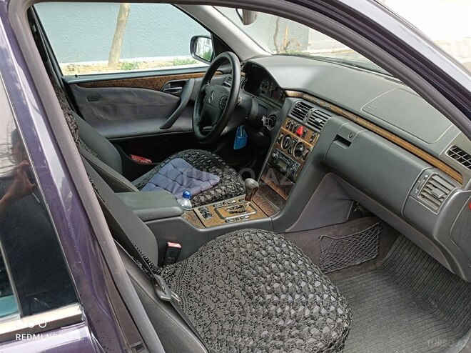 Mercedes E 240 2000, 320,000 km - 2.4 l - Bakı