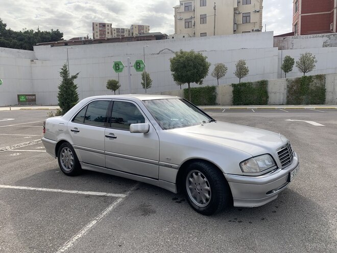 Mercedes C 180 1999, 276,000 km - 1.8 l - Bakı