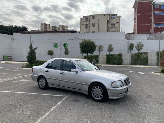 Mercedes C 180 1999, 276,000 km - 1.8 l - Bakı