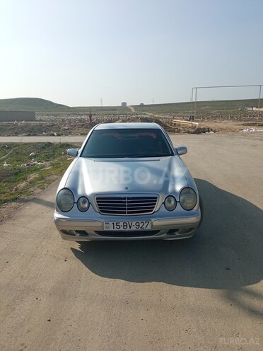 Mercedes E 220 2000, 500,000 km - 2.2 l - Bakı