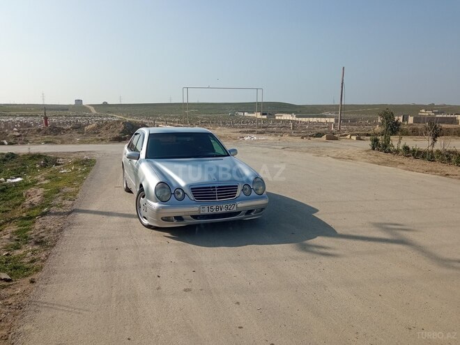 Mercedes E 220 2000, 500,000 km - 2.2 l - Bakı