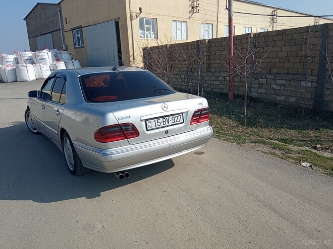 Mercedes E 220 2000, 500,000 km - 2.2 l - Bakı