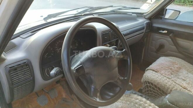 GAZ 3110 1998, 284,191 km - 2.4 l - Xaçmaz