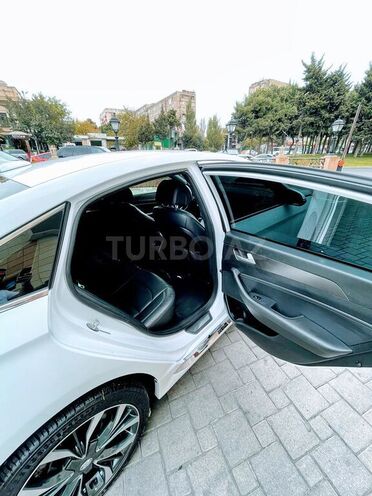 Hyundai Sonata 2014, 105,369 km - 2.0 l - Bakı