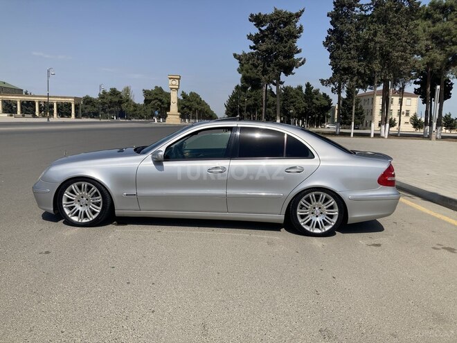 Mercedes E 320 2002, 251,200 km - 3.2 l - Bakı