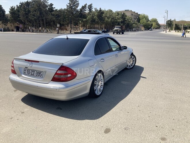 Mercedes E 320 2002, 251,200 km - 3.2 l - Bakı
