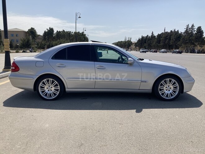 Mercedes E 320 2002, 251,200 km - 3.2 l - Bakı