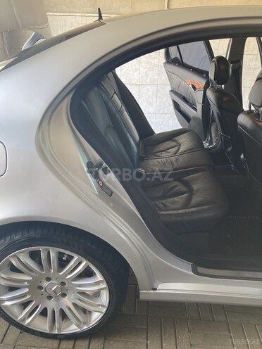 Mercedes E 320 2002, 251,200 km - 3.2 l - Bakı