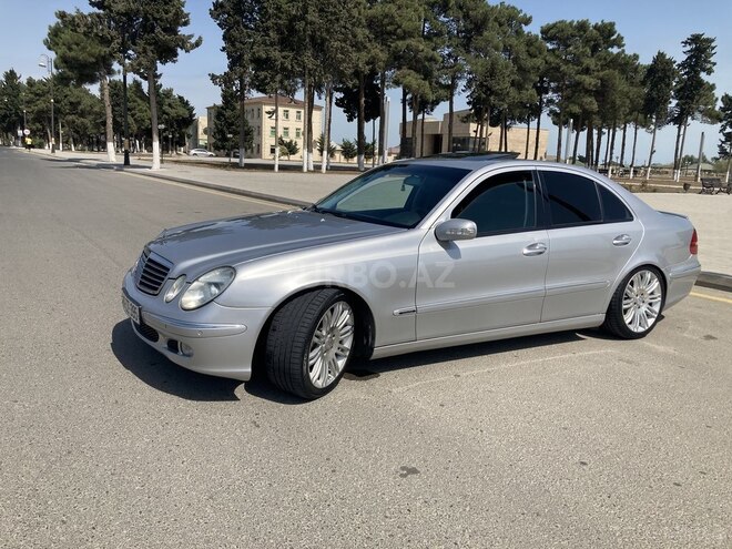 Mercedes E 320 2002, 251,200 km - 3.2 l - Bakı