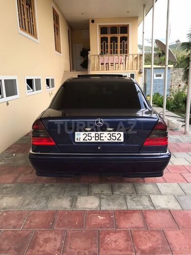 Mercedes C 180 1997, 323,000 km - 1.8 л - Şəki