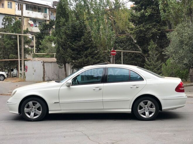 Mercedes E 240 2002, 275,000 km - 2.6 л - Bakı