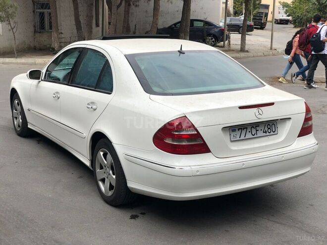 Mercedes E 240 2002, 275,000 km - 2.6 л - Bakı