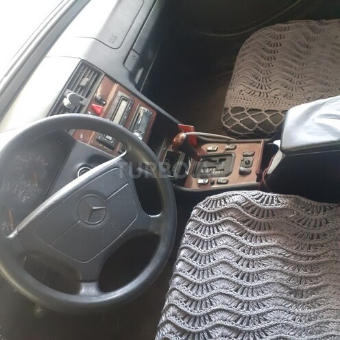 Mercedes C 200 1997, 400,000 km - 2.0 l - Şirvan
