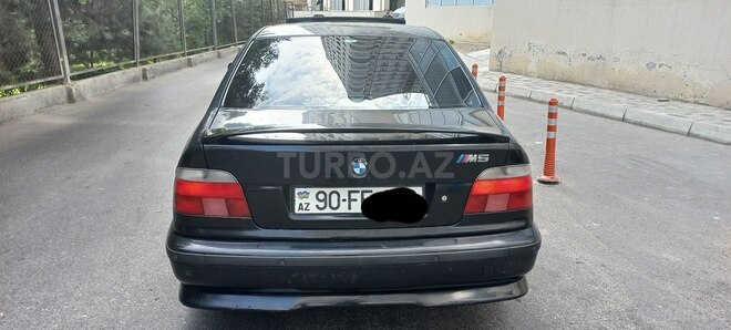 BMW 528 1999, 372,653 km - 2.8 l - Bakı