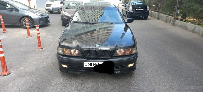 BMW 528 1999, 372,653 km - 2.8 l - Bakı
