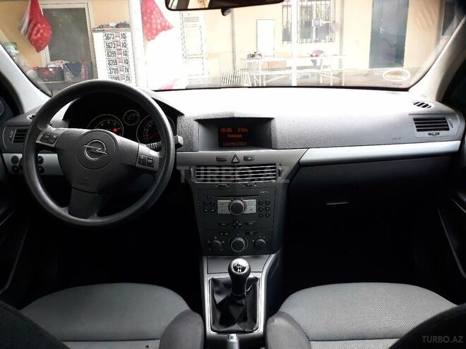 Opel Astra 2006, 162,000 km - 1.4 l - Bakı