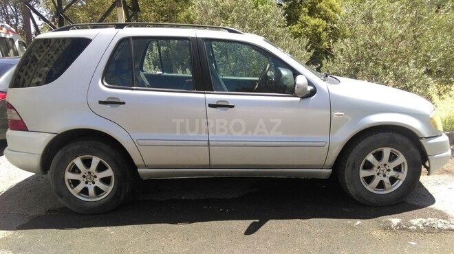Mercedes ML 320 1999, 280,000 km - 3.2 l - Bakı