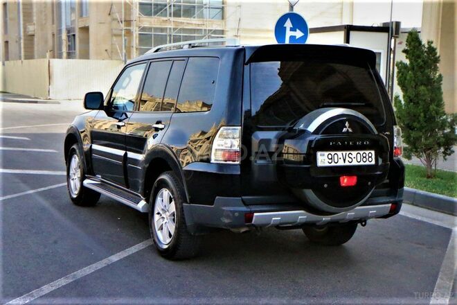 Mitsubishi Pajero 2007, 245,468 km - 3.0 l - Bakı