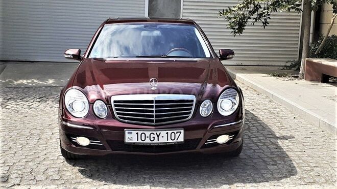 Mercedes E 220 2008, 180,000 km - 2.2 l - Bakı
