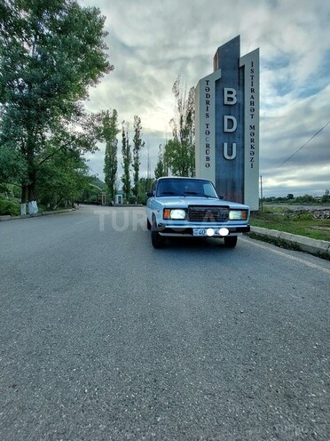 LADA (VAZ) 2107 2002, 220,000 km - 1.6 l - Quba