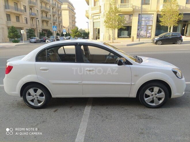Kia Rio 2007, 134,000 km - 1.6 л - Bakı