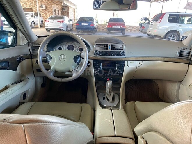 Mercedes E 240 2002, 314,321 km - 2.6 l - Gəncə