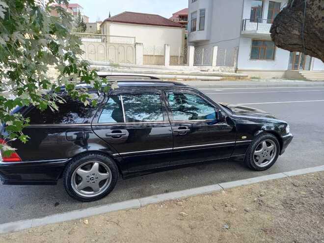 Mercedes C 240 2000, 190,000 km - 2.4 л - Bakı