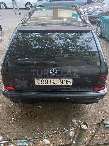 Mercedes C 220 1999, 490,000 km - 2.2 l - Bakı