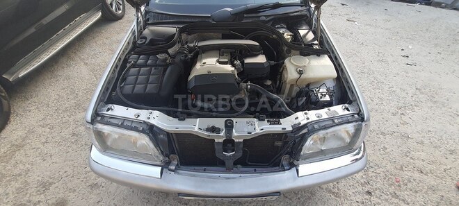 Mercedes C 180 1997, 245,000 km - 1.8 l - Bakı