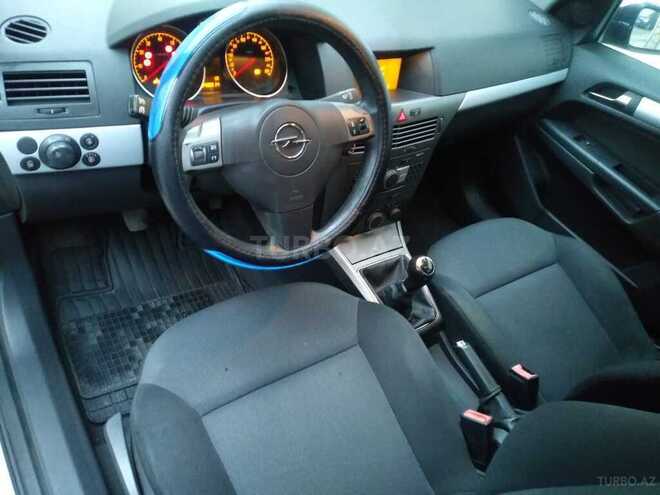 Opel Astra 2006, 220,000 km - 1.4 л - Bakı