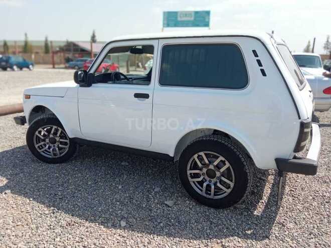 LADA (VAZ) Niva 2011, 11,196 km - 1.7 l - Samux