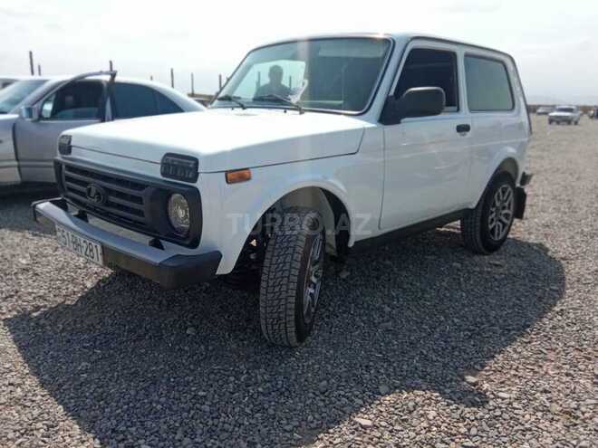 LADA (VAZ) Niva 2011, 11,196 km - 1.7 l - Samux