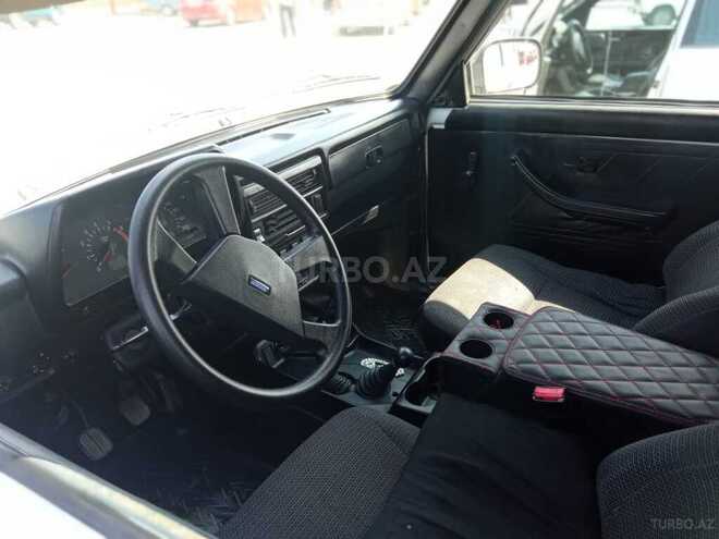 LADA (VAZ) Niva 2011, 11,196 km - 1.7 l - Samux