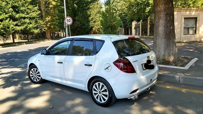 Kia Ceed 2007, 210,000 km - 1.6 l - Mingəçevir