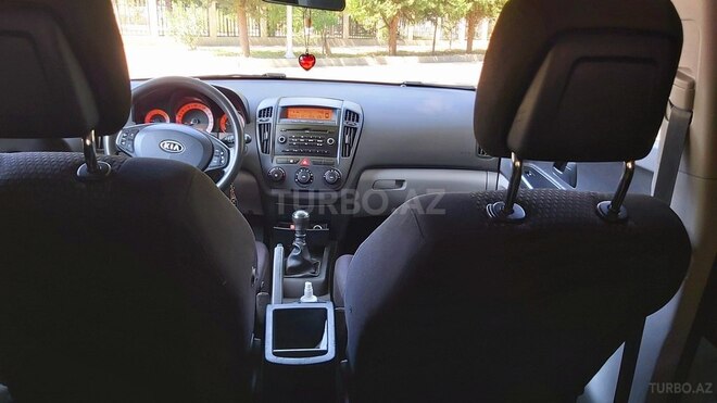 Kia Ceed 2007, 210,000 km - 1.6 l - Mingəçevir