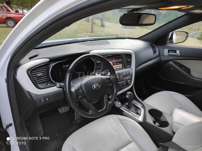 Kia Optima 2013, 82,485 km - 2.0 l - Qax
