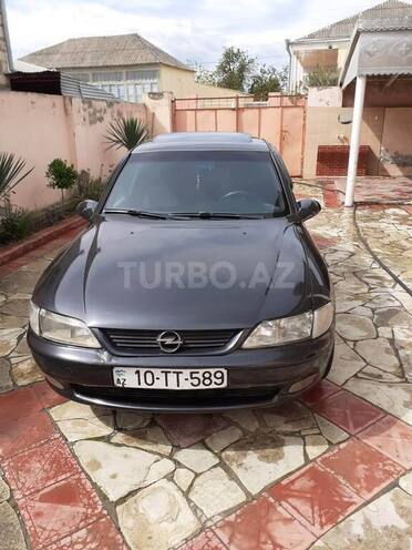 Opel Vectra 1997, 293,000 km - 2.0 л - Qazax