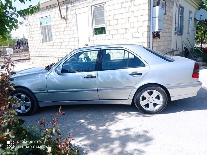 Mercedes C 200 1999, 282,000 km - 2.0 l - Ağcabədi