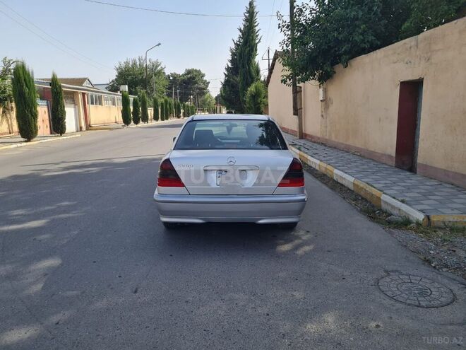 Mercedes C 200 1999, 282,000 km - 2.0 l - Ağcabədi