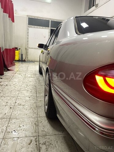 Mercedes E 320 2000, 300,000 km - 3.2 l - Bakı