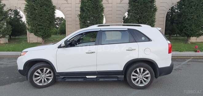 Kia Sorento 2010, 175,500 km - 2.2 l - Göygöl