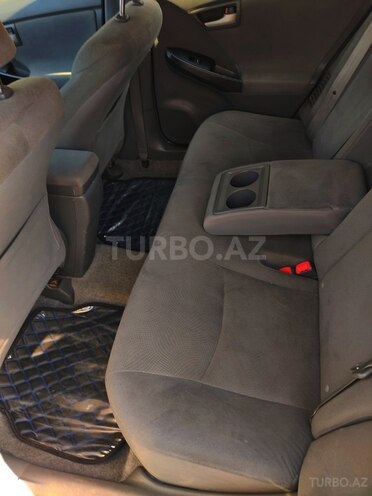 Toyota Prius 2010, 318,000 km - 1.8 l - Bakı
