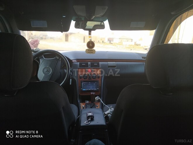 Mercedes E 230 1996, 349,000 km - 2.3 l - Bakı