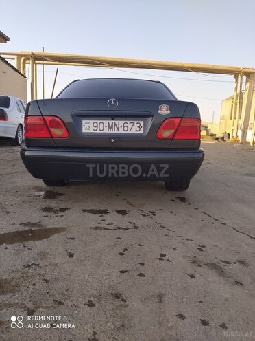 Mercedes E 230 1996, 349,000 km - 2.3 l - Bakı