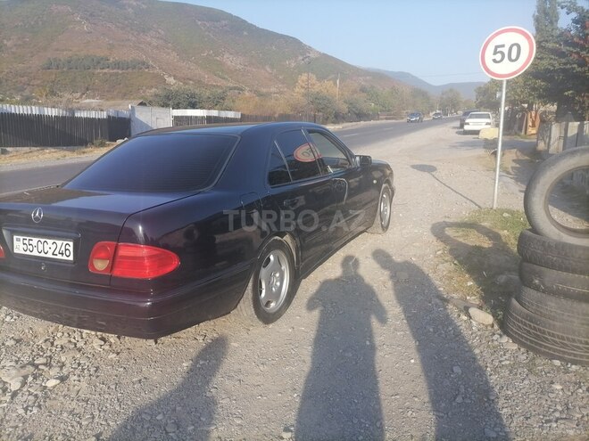 Mercedes E 230 1996, 587,900 km - 2.2 l - Şəki