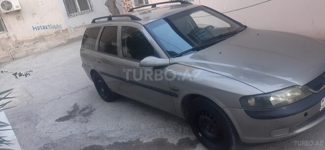 Opel Vectra 1997, 256,585 km - 1.6 l - Bakı