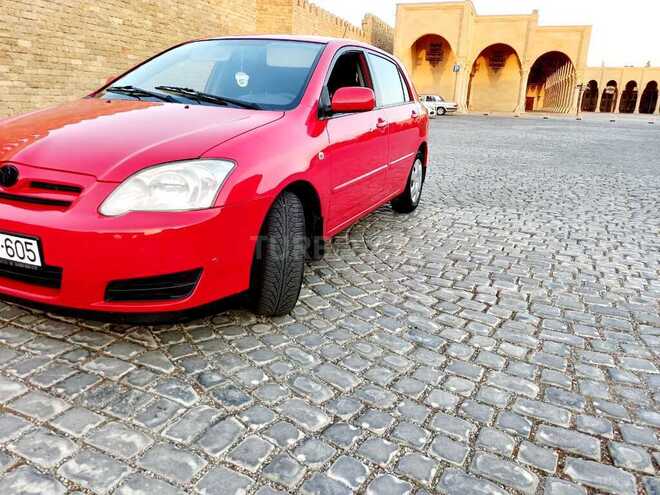 Toyota Corolla 2005, 310,000 km - 1.4 l - Bakı