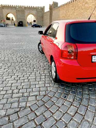 Toyota Corolla 2005, 310,000 km - 1.4 l - Bakı