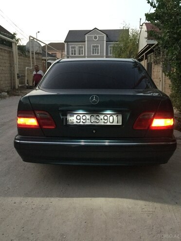 Mercedes E 270 2000, 543,021 km - 2.7 l - Bakı